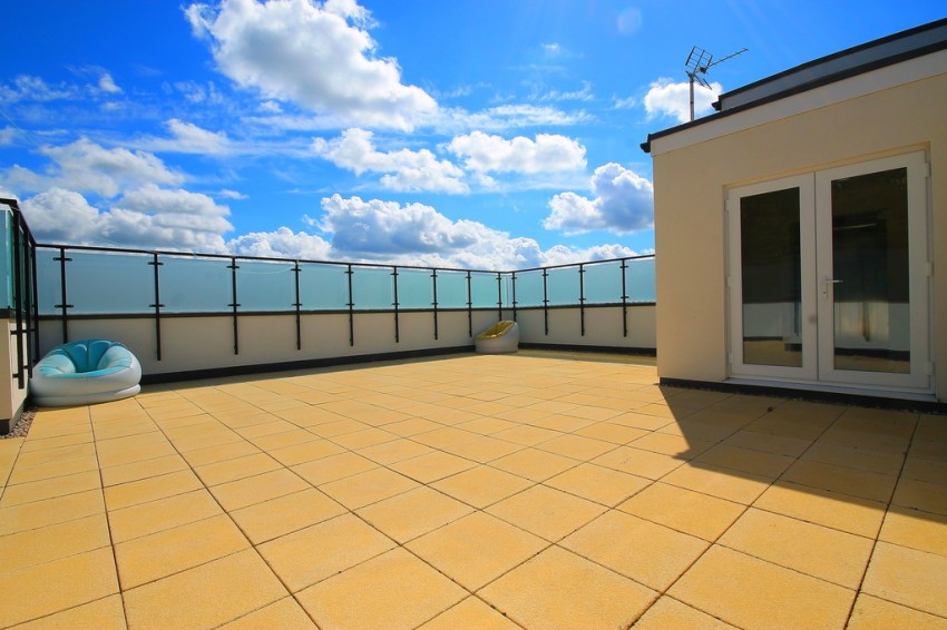 Images for Kingfisher Drive, Camberley, Surrey