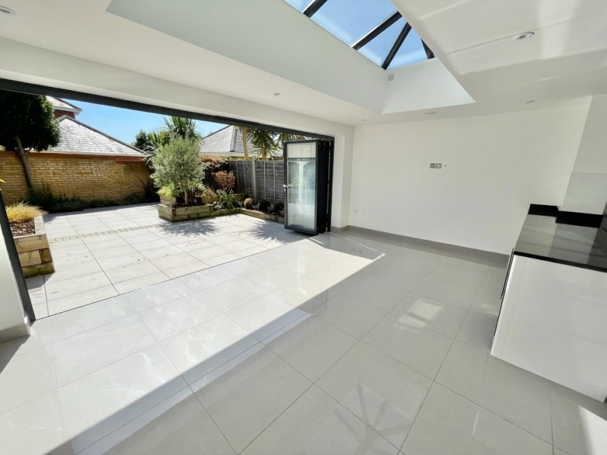 Images for Dettingen Crescent, Deepcut