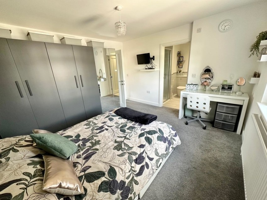 Images for Frimley, Surrey