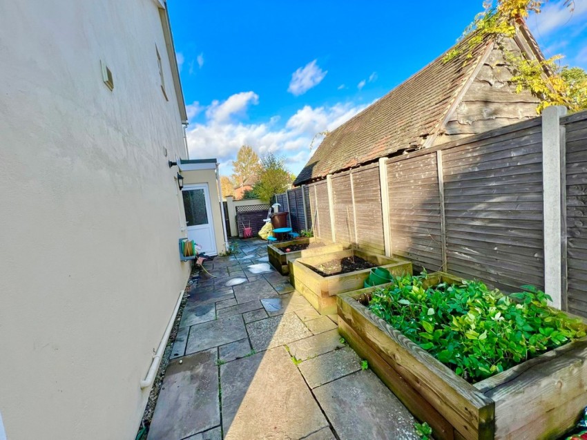 Images for The Hatches, Frimley Green