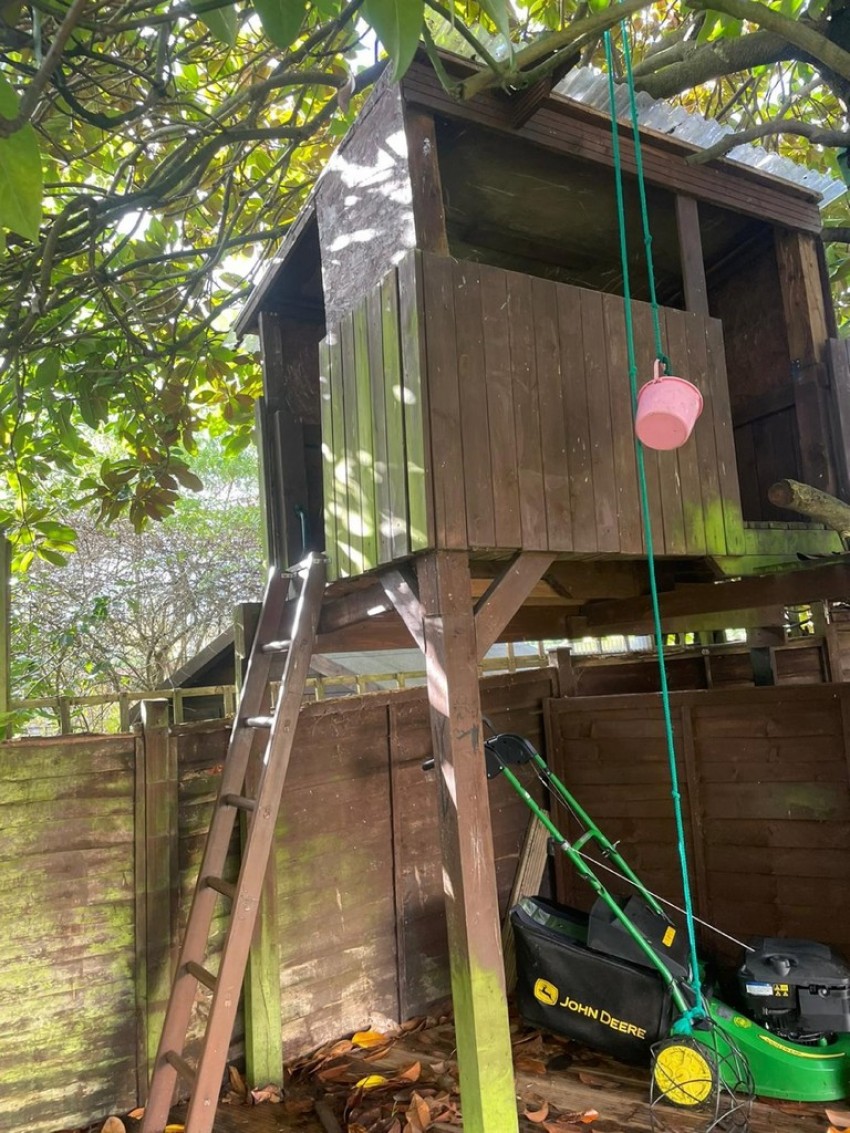 Images for The Hatches, Frimley Green