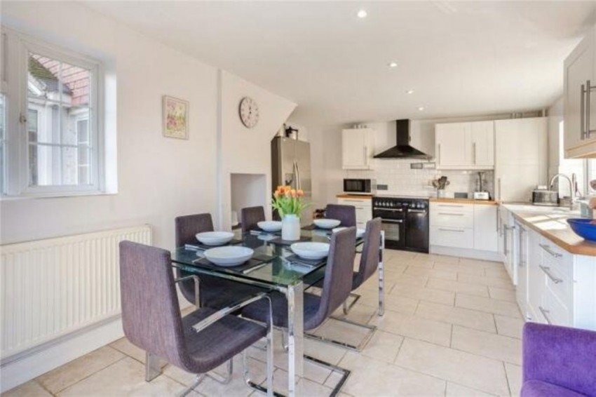 Images for Jubilee Lane, Wrecclesham, Farnham