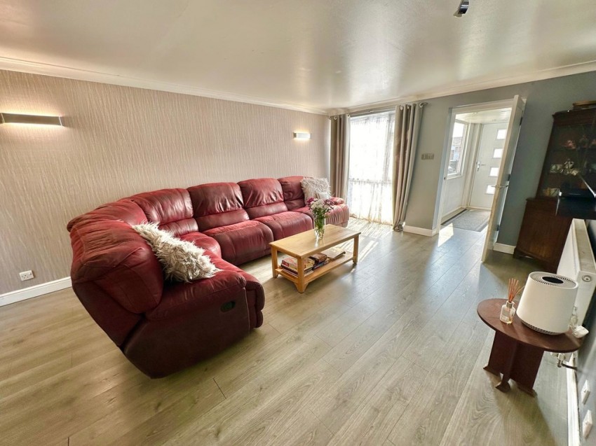 Images for Lauder Close, Frimley