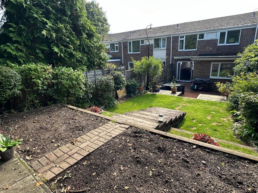 Images for Lauder Close, Frimley