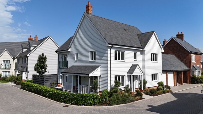 Images for Lakeview Lane