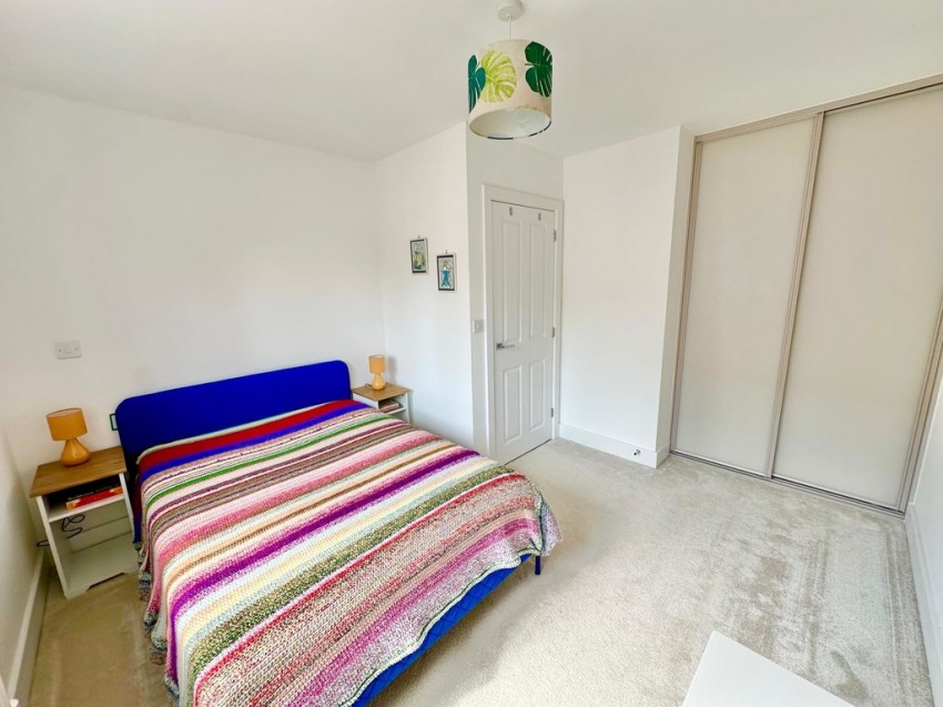 Images for Lakeview Lane