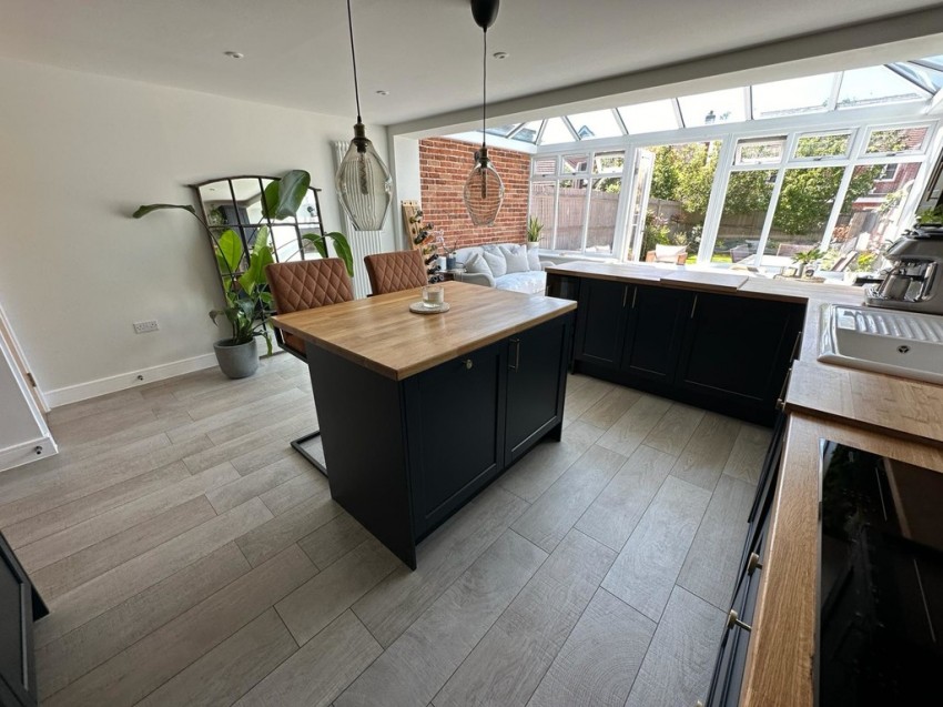 Images for Jubilee Drive, Church Crookham, Fleet