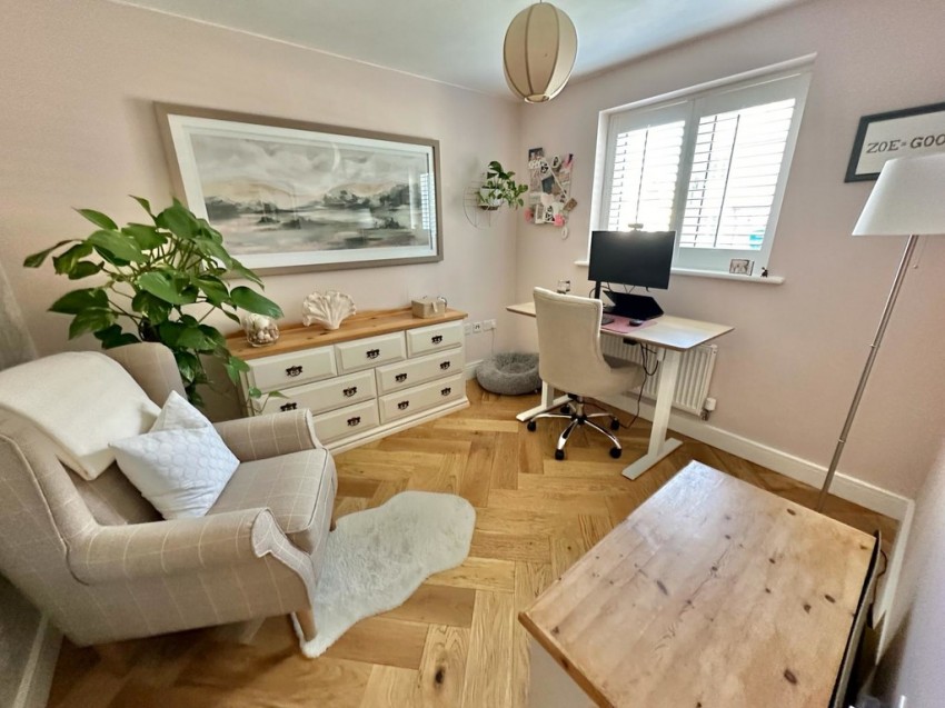 Images for Jubilee Drive, Church Crookham, Fleet