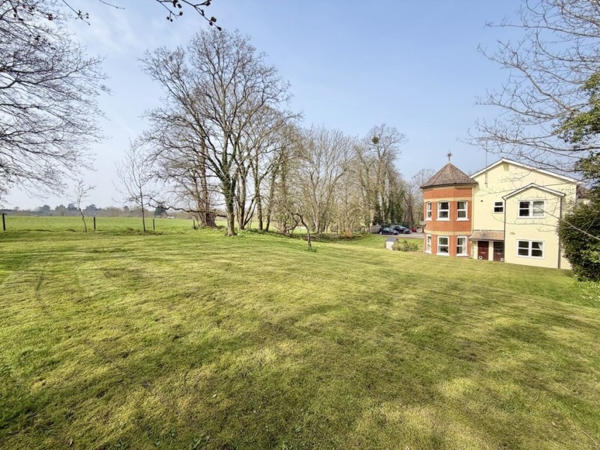 Images for Guildford Road, Farnham