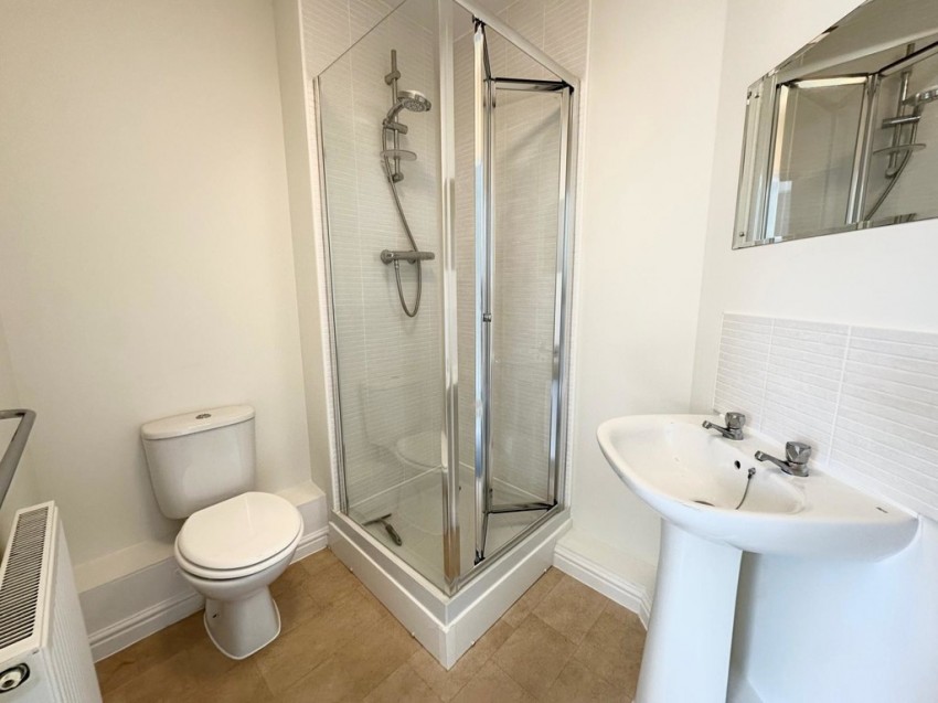 Images for Haskins Gardens, Farnborough