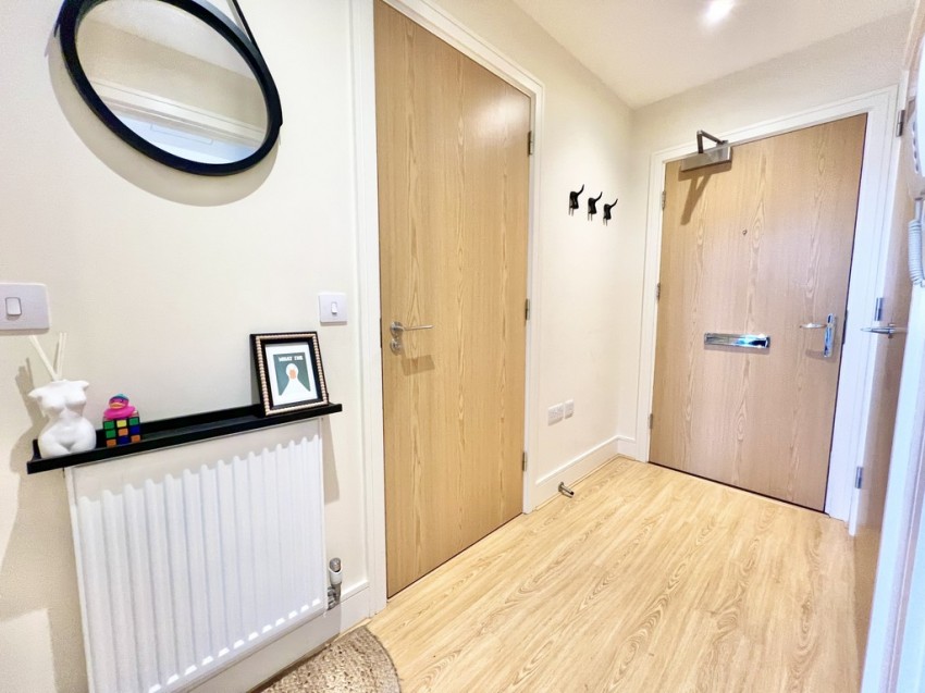 Images for Queensmead, Farnborough