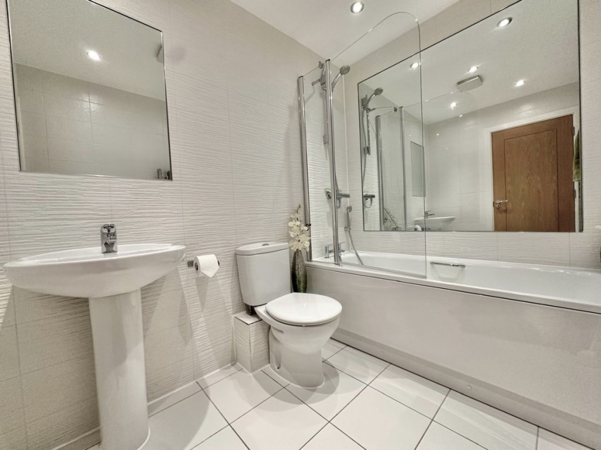 Images for Jubilee Drive, Church Crookham