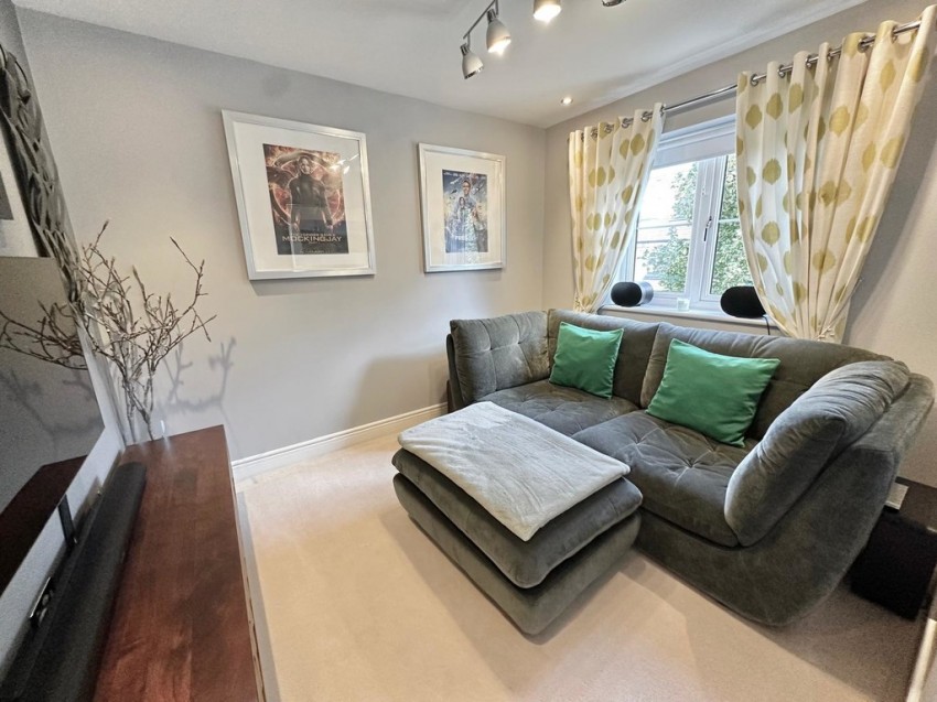 Images for Jubilee Drive, Church Crookham