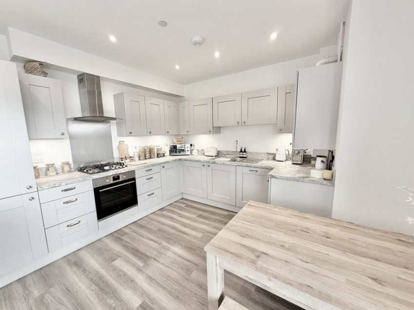 Images for Lake Avenue, Mytchett, Camberley