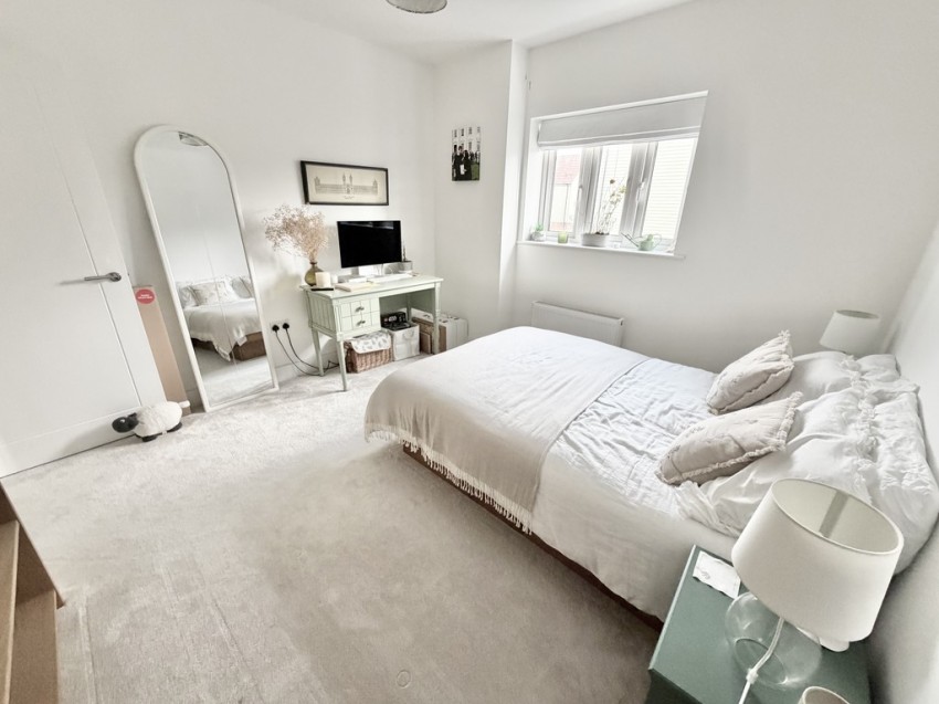 Images for Lake Avenue, Mytchett, Camberley