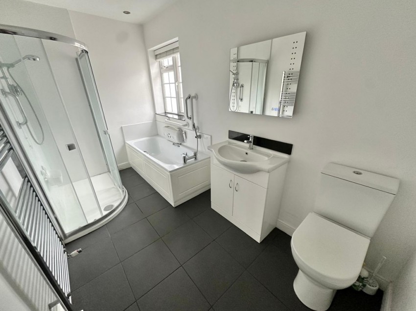 Images for Coleford Bridge Road, Mytchett, Camberley