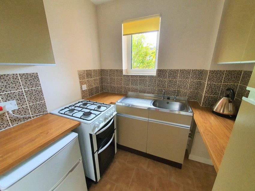 Images for Kimberley, Church Crookham, Fleet