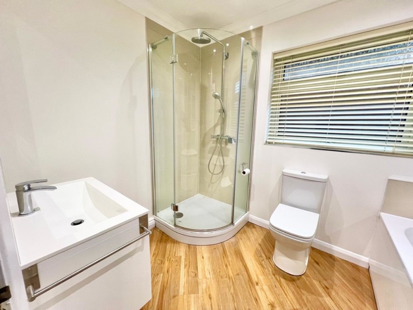 Images for Alphington Avenue ,Surrey GU16 8LY