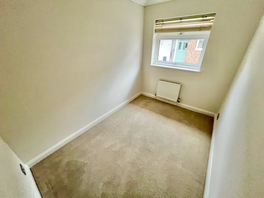 Images for Alphington Avenue ,Surrey GU16 8LY