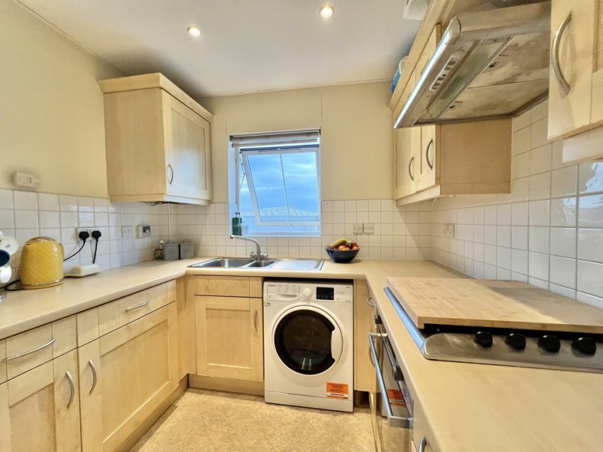 Images for Windsor Close, Farnborough