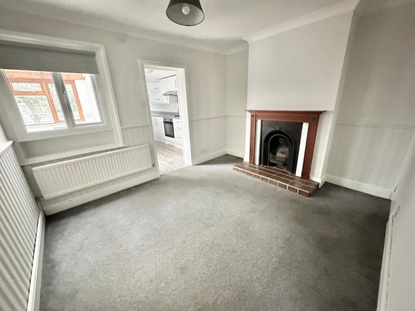 Images for Badshot Lea Road, Farnham