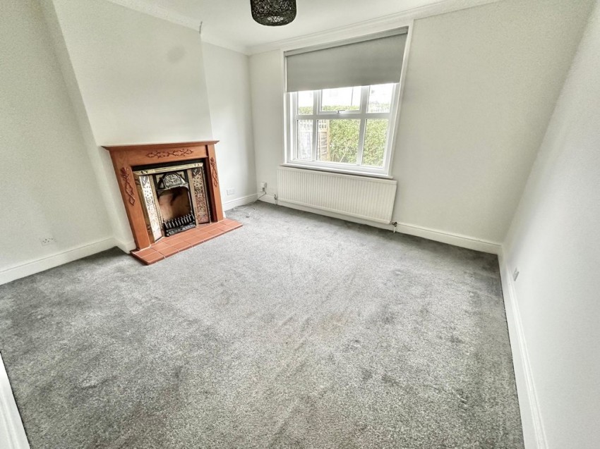 Images for Badshot Lea Road, Farnham