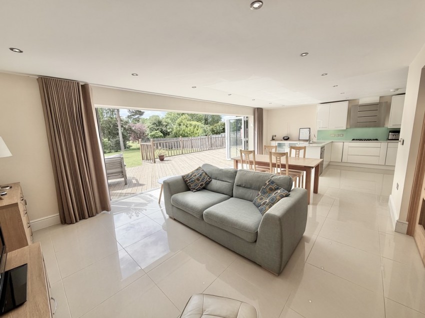 Images for Frimley, Camberley