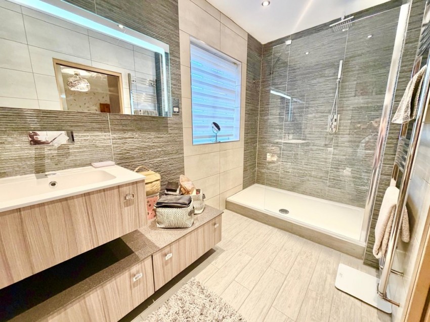 Images for Frimley, Camberley