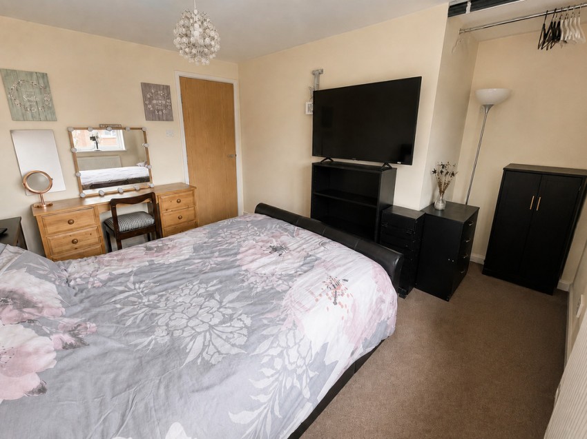 Images for Laurel Avenue, Englefield Green, Egham