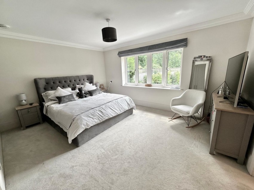 Images for Pankhurst Farm, West End