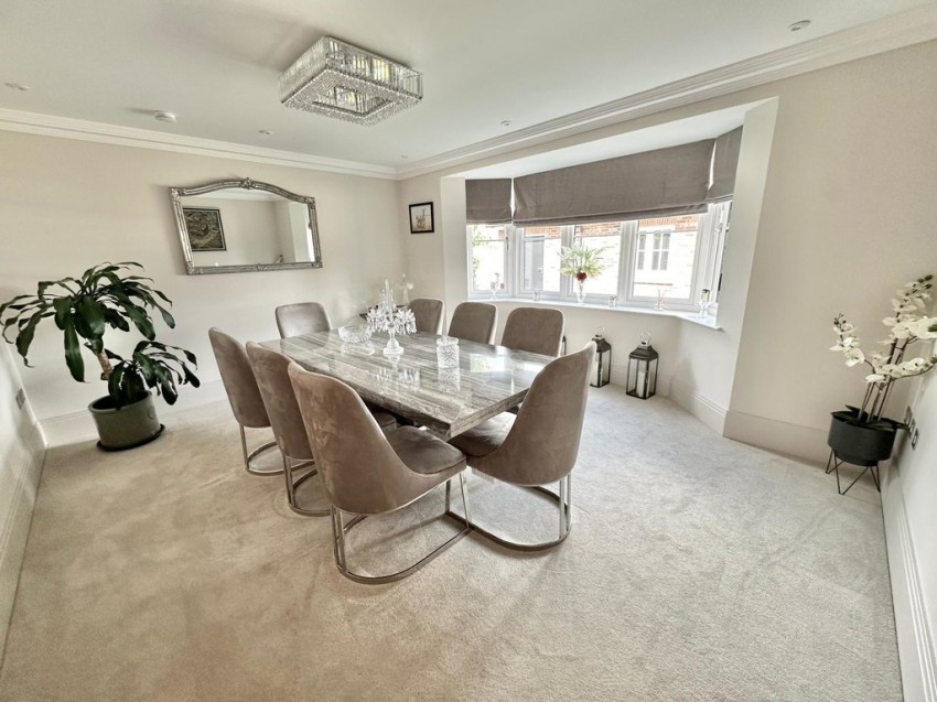 Images for Pankhurst Farm, West End